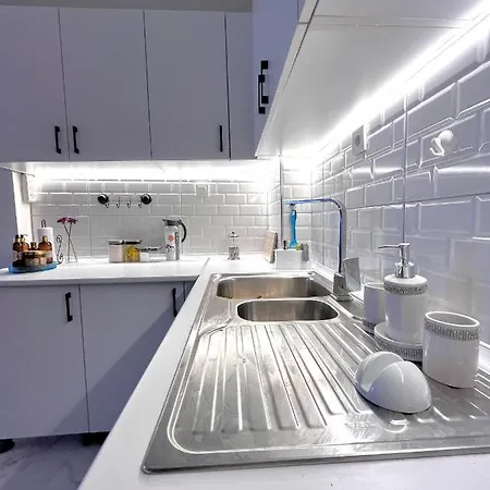 Apartment Merkezi Ve Huzurlu *